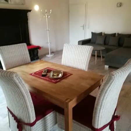 In Marburg/wehrda شقة *